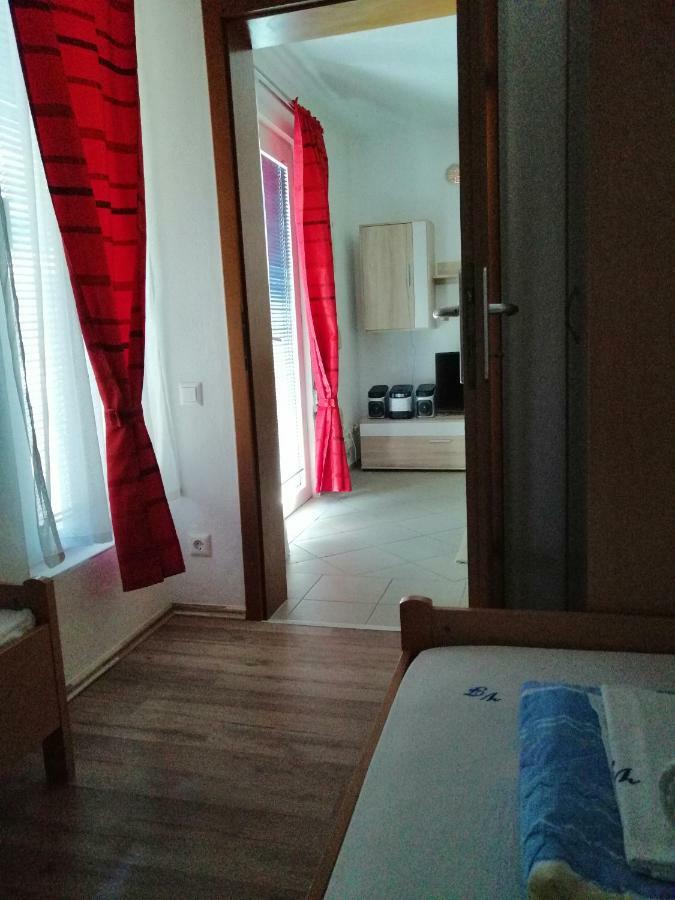 Vila Filipasic Daire Vir Dış mekan fotoğraf